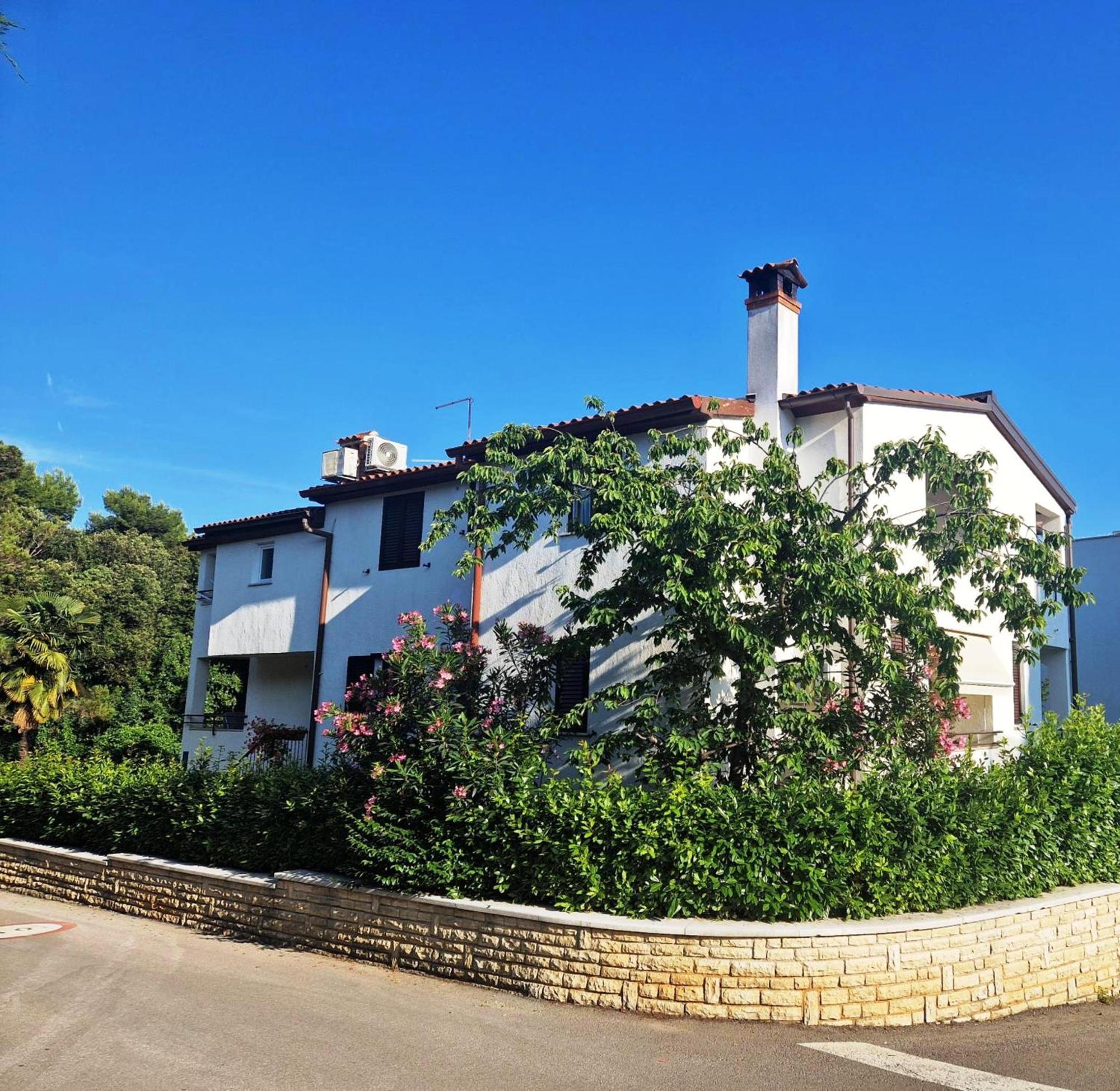 Molo View Apartment Rovinj Eksteriør billede
